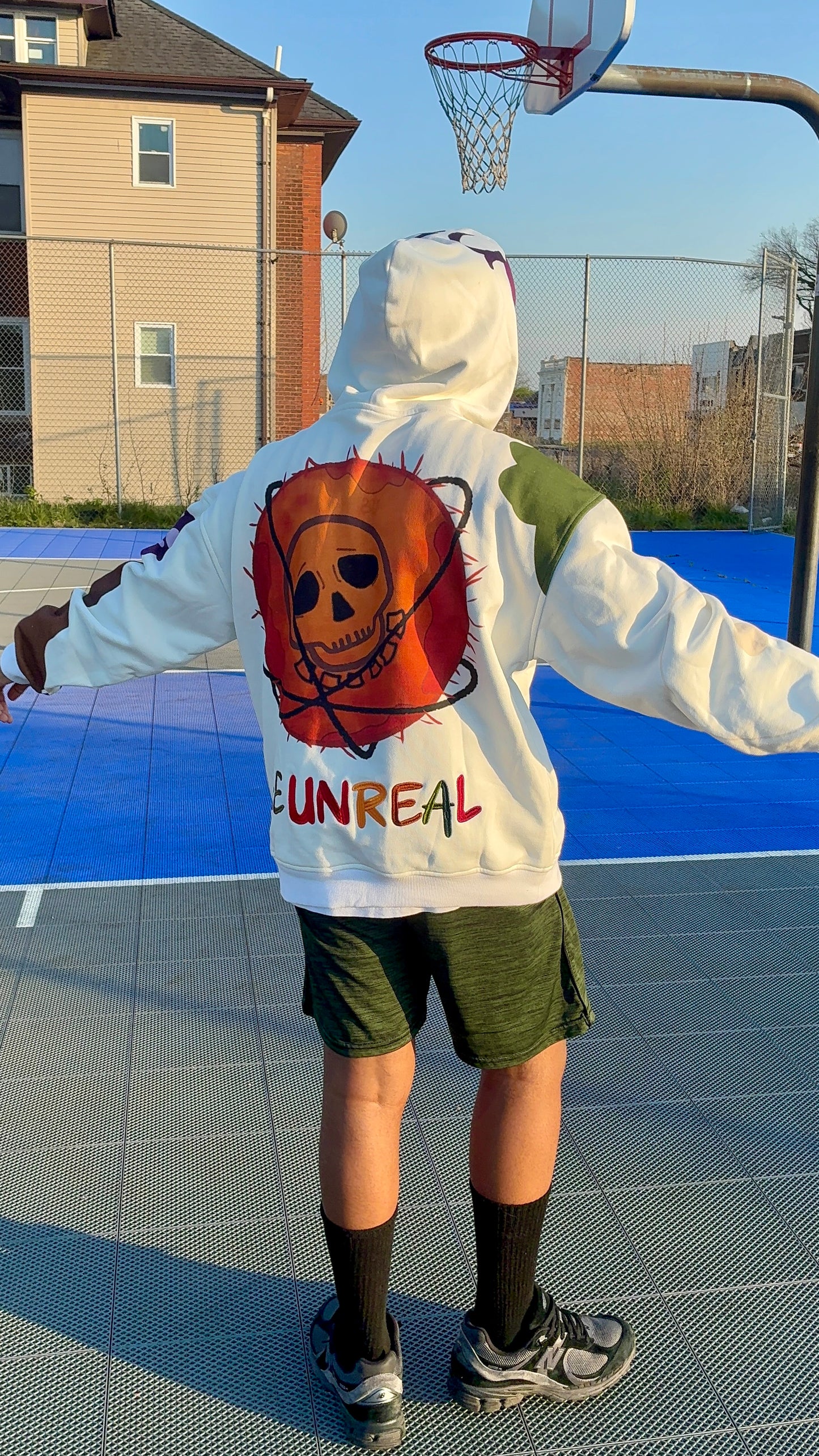 BEUNREAL HOODIE - PREORDER